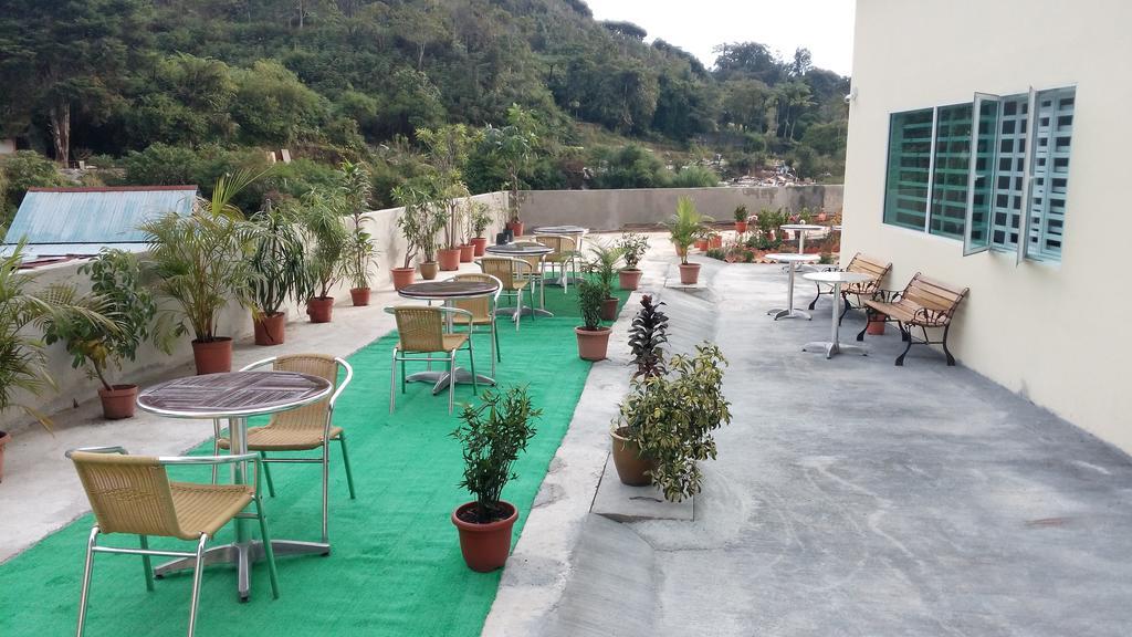 Sam Jade Guest House Cameron Highlands Buitenkant foto